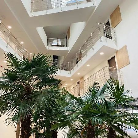 Lejlighed Atrium Mit Panoramaterrasse Und Tiefgarage *